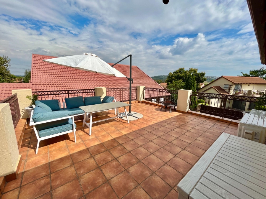 4 Bedroom Property for Sale in Barbeque Downs Gauteng