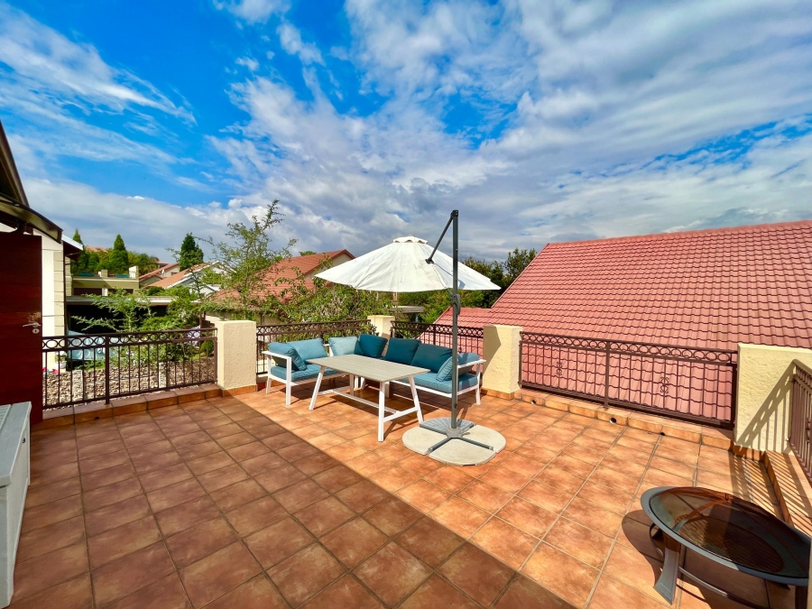 4 Bedroom Property for Sale in Barbeque Downs Gauteng