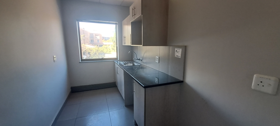 To Let commercial Property for Rent in Waterfall Gauteng
