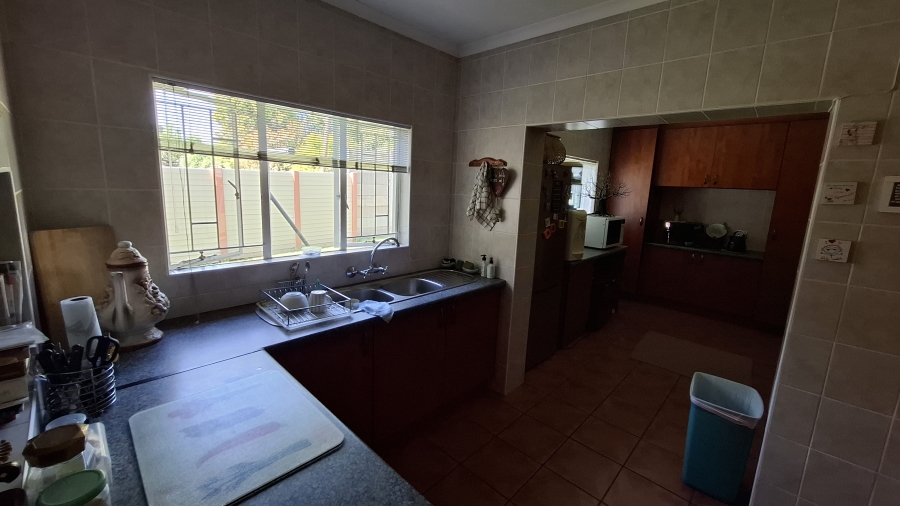 3 Bedroom Property for Sale in Sinoville Gauteng