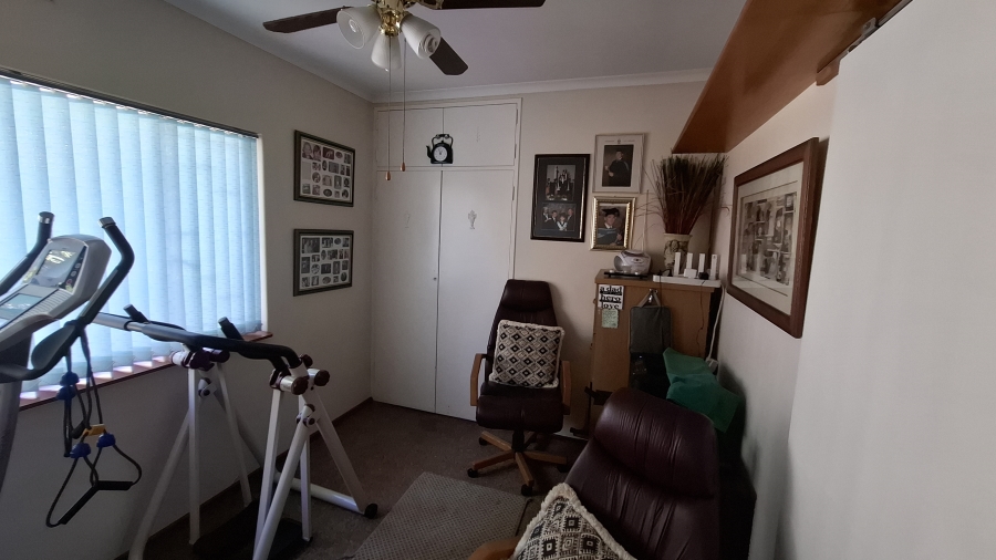 3 Bedroom Property for Sale in Sinoville Gauteng