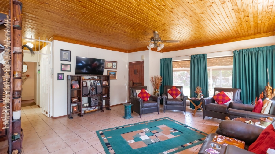 3 Bedroom Property for Sale in Sinoville Gauteng