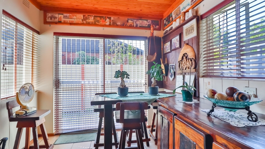3 Bedroom Property for Sale in Sinoville Gauteng