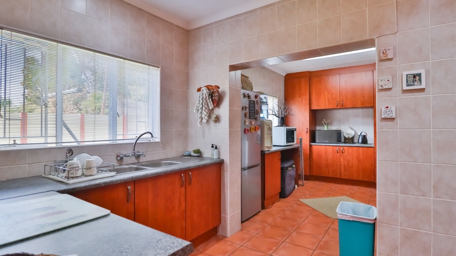 3 Bedroom Property for Sale in Sinoville Gauteng