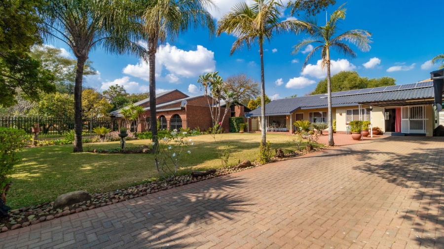 3 Bedroom Property for Sale in Sinoville Gauteng