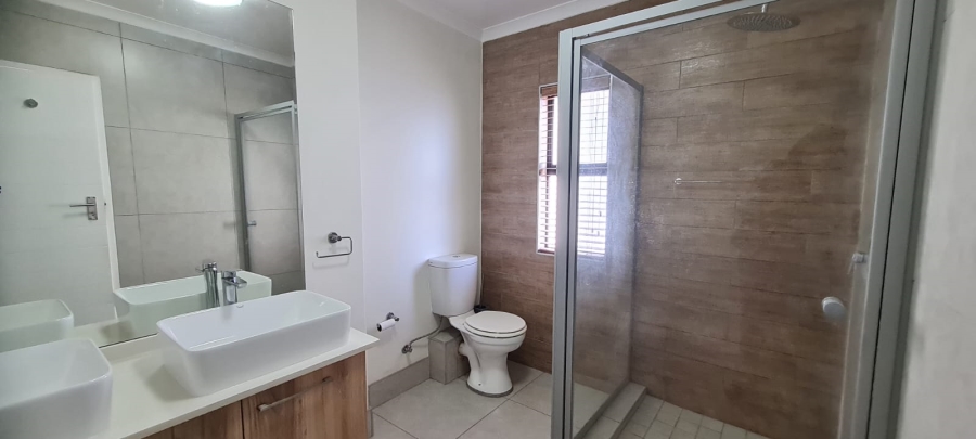 To Let 2 Bedroom Property for Rent in Modderfontein Gauteng