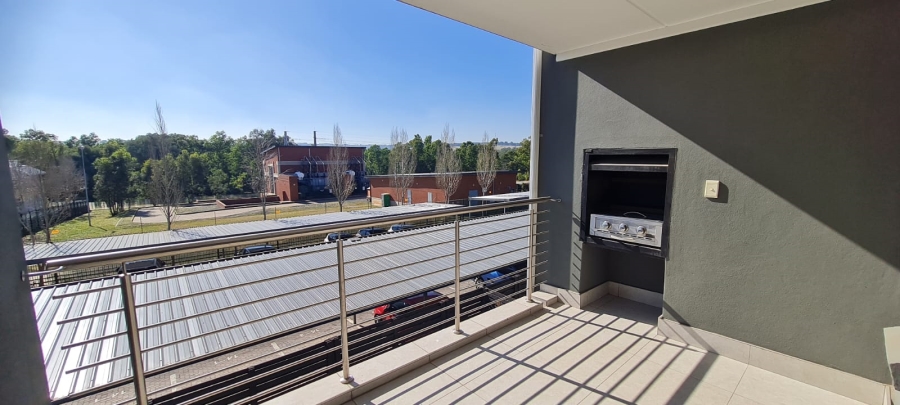 To Let 2 Bedroom Property for Rent in Modderfontein Gauteng