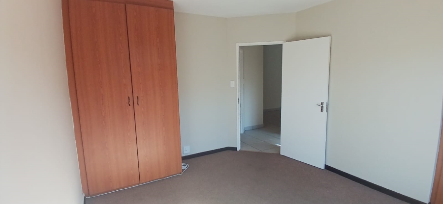 To Let 2 Bedroom Property for Rent in Randpoort Gauteng