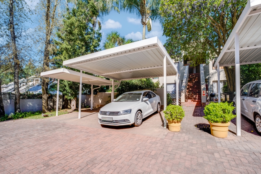 2 Bedroom Property for Sale in Bryanston Gauteng
