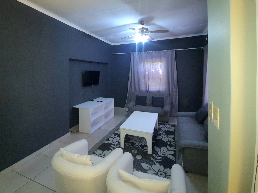 To Let 4 Bedroom Property for Rent in Edenvale Central Gauteng