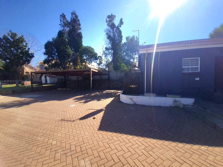 To Let 4 Bedroom Property for Rent in Edenvale Central Gauteng