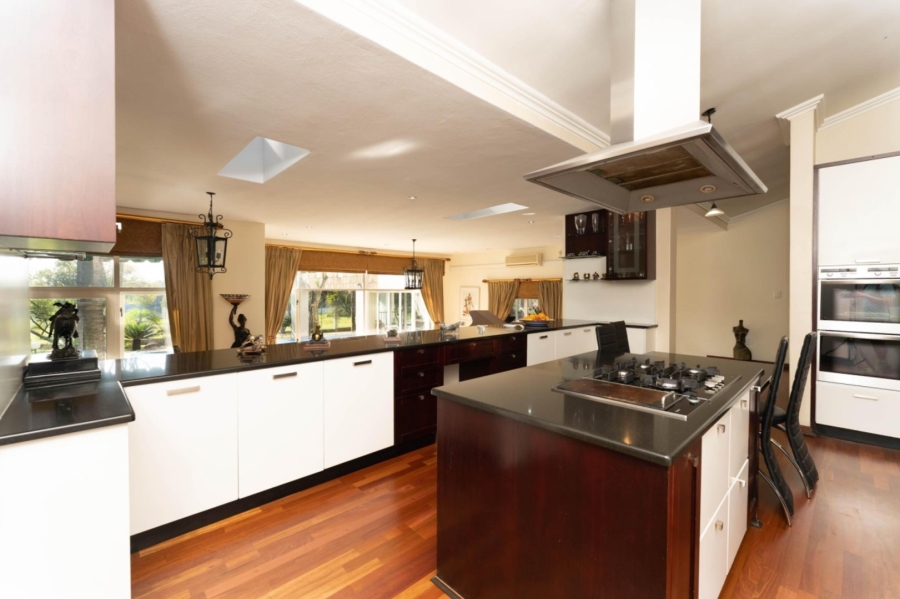 To Let 5 Bedroom Property for Rent in Bryanston Gauteng