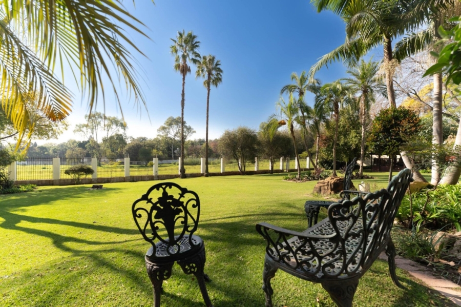 To Let 5 Bedroom Property for Rent in Bryanston Gauteng