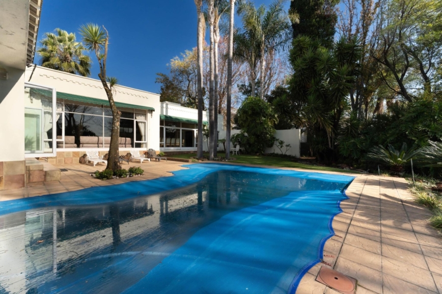 To Let 5 Bedroom Property for Rent in Bryanston Gauteng