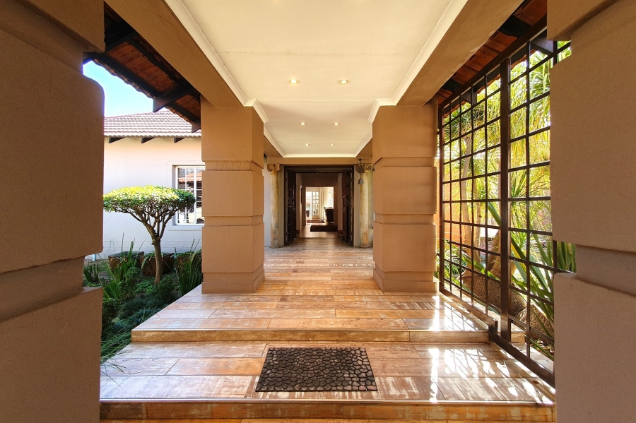 5 Bedroom Property for Sale in Three Rivers Gauteng