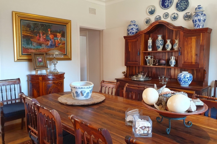 5 Bedroom Property for Sale in Three Rivers Gauteng