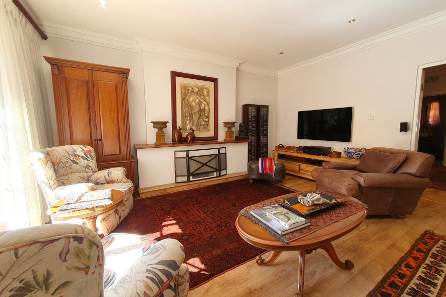 5 Bedroom Property for Sale in Three Rivers Gauteng