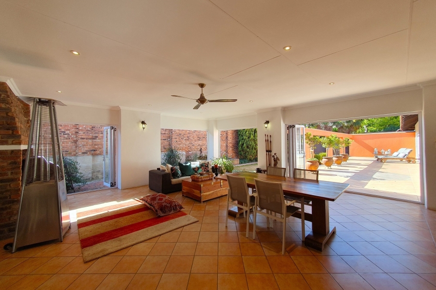 5 Bedroom Property for Sale in Three Rivers Gauteng
