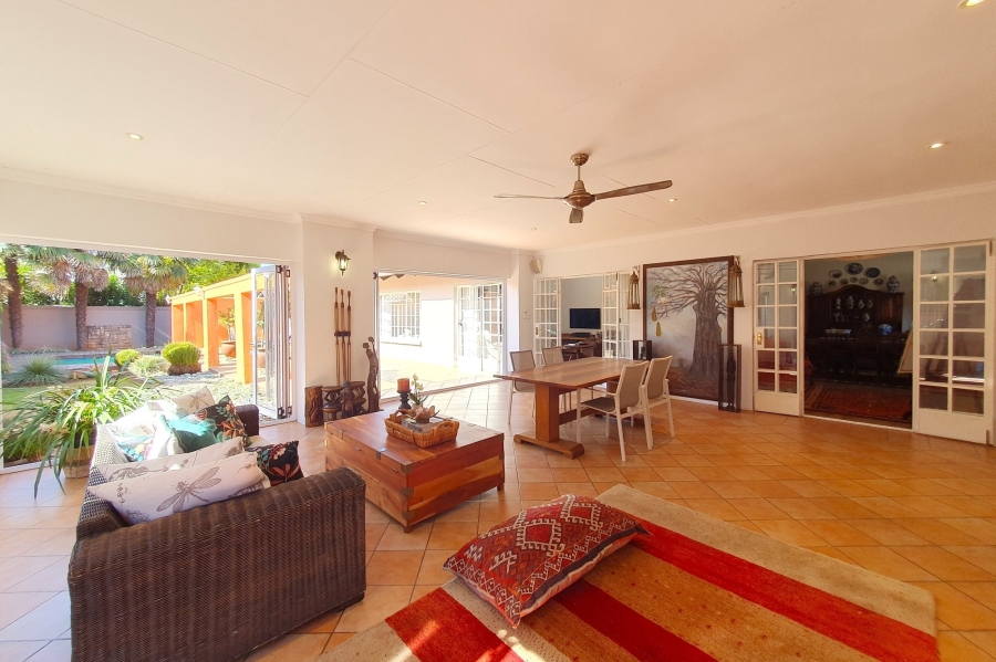 5 Bedroom Property for Sale in Three Rivers Gauteng
