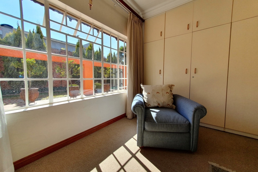 5 Bedroom Property for Sale in Three Rivers Gauteng