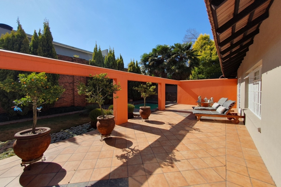 5 Bedroom Property for Sale in Three Rivers Gauteng