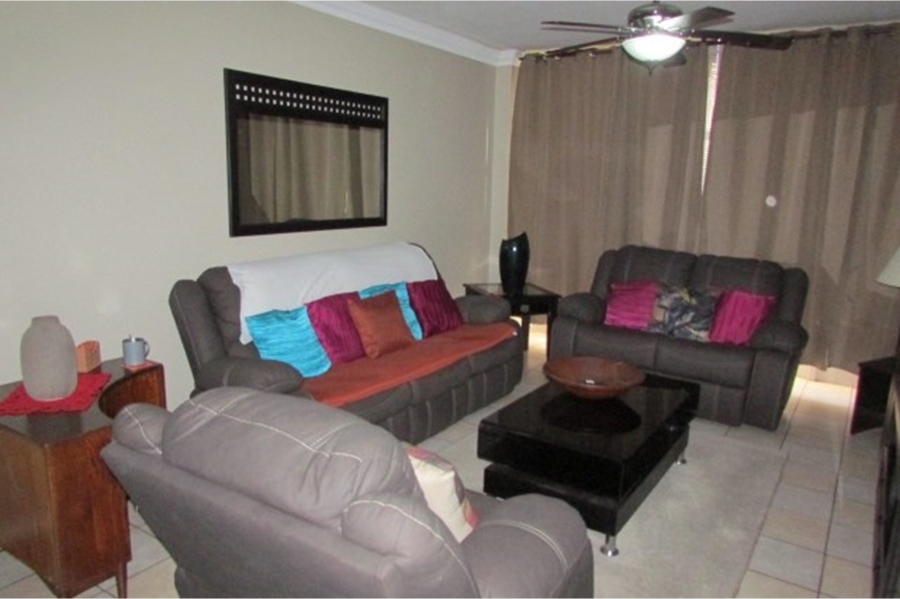 2 Bedroom Property for Sale in Wonderboom South Gauteng