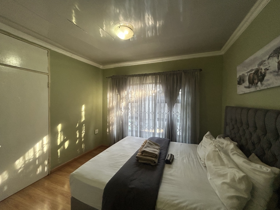 To Let 4 Bedroom Property for Rent in Claremont Gauteng