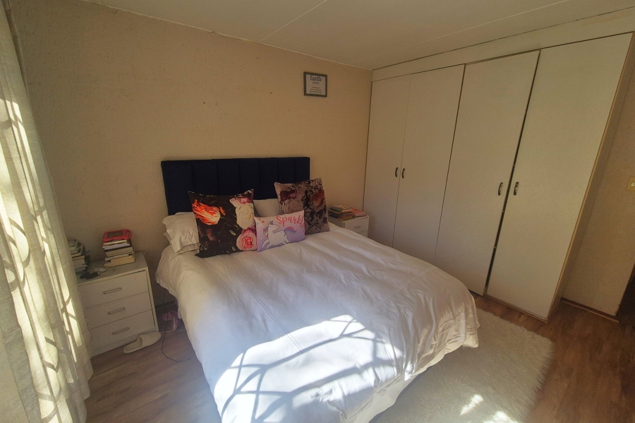 To Let 2 Bedroom Property for Rent in Sunninghill Gauteng