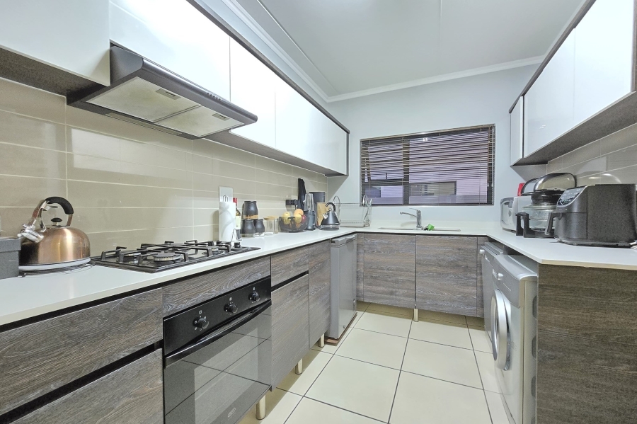 3 Bedroom Property for Sale in Greenstone Hill Gauteng