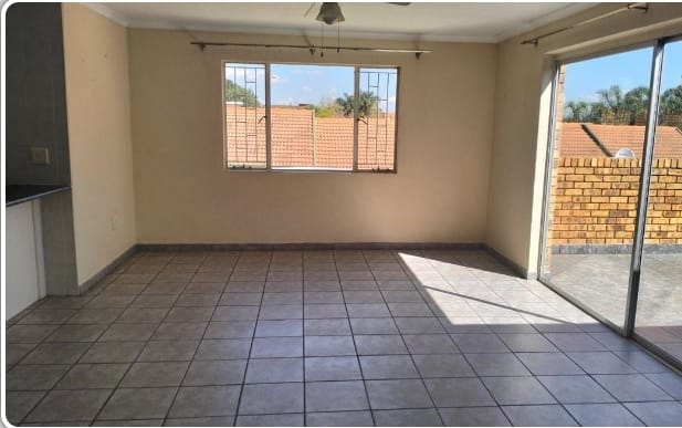 3 Bedroom Property for Sale in Allen Grove Gauteng