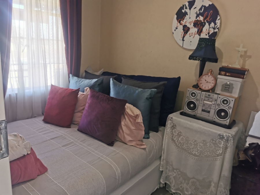 2 Bedroom Property for Sale in Comet Gauteng