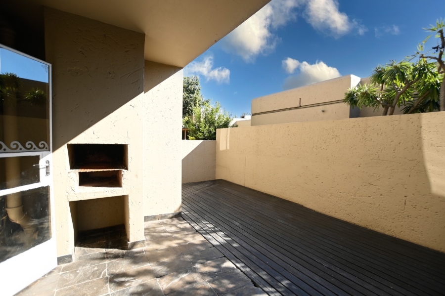 3 Bedroom Property for Sale in Magalieskruin Gauteng