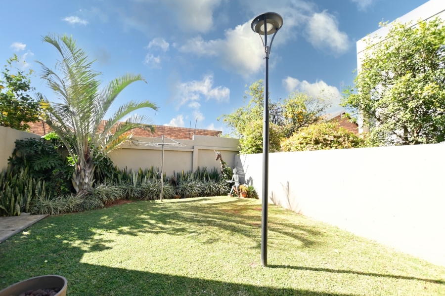 3 Bedroom Property for Sale in Magalieskruin Gauteng