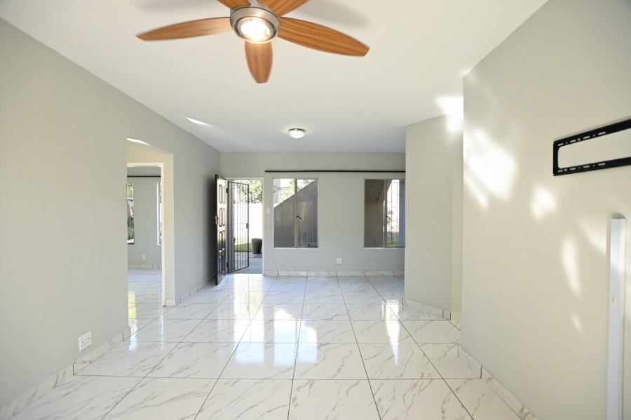 3 Bedroom Property for Sale in Magalieskruin Gauteng