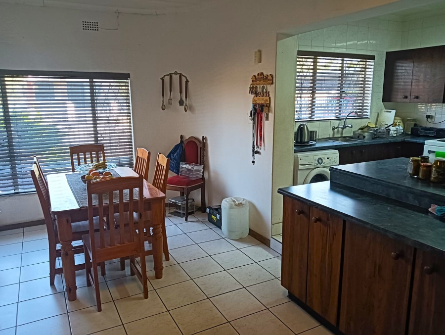6 Bedroom Property for Sale in Van Riebeeck Park Gauteng