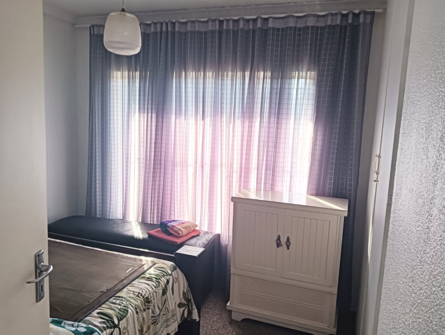 6 Bedroom Property for Sale in Van Riebeeck Park Gauteng