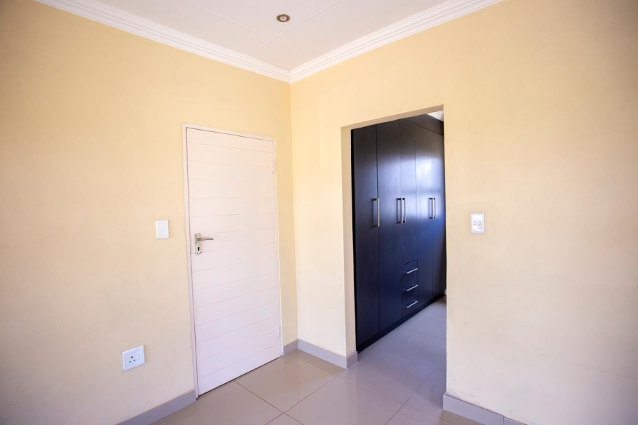 3 Bedroom Property for Sale in Rayton Gauteng