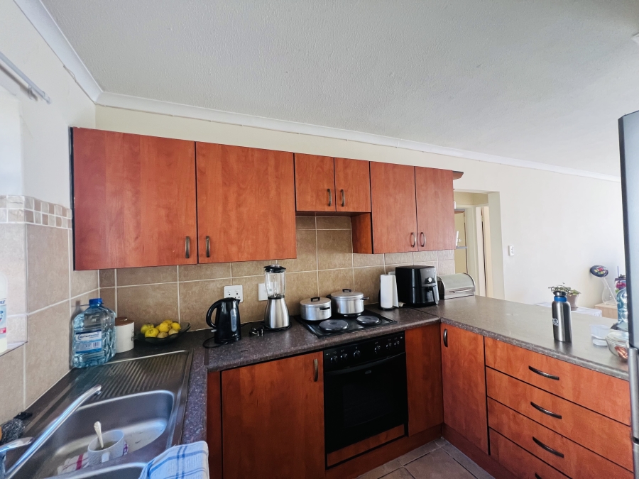 2 Bedroom Property for Sale in Montana Gauteng