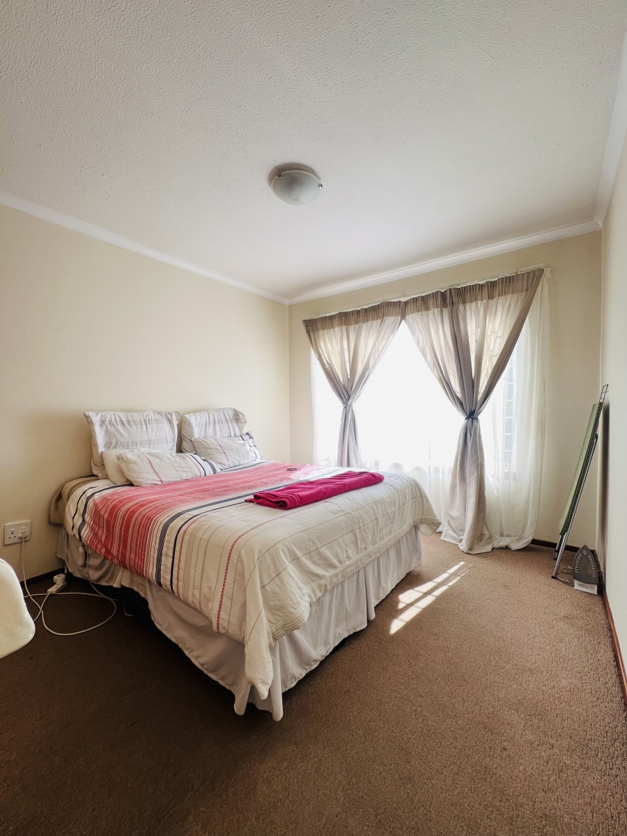 2 Bedroom Property for Sale in Montana Gauteng