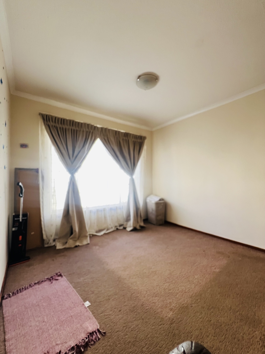 2 Bedroom Property for Sale in Montana Gauteng