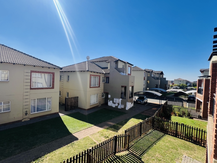 2 Bedroom Property for Sale in Montana Gauteng