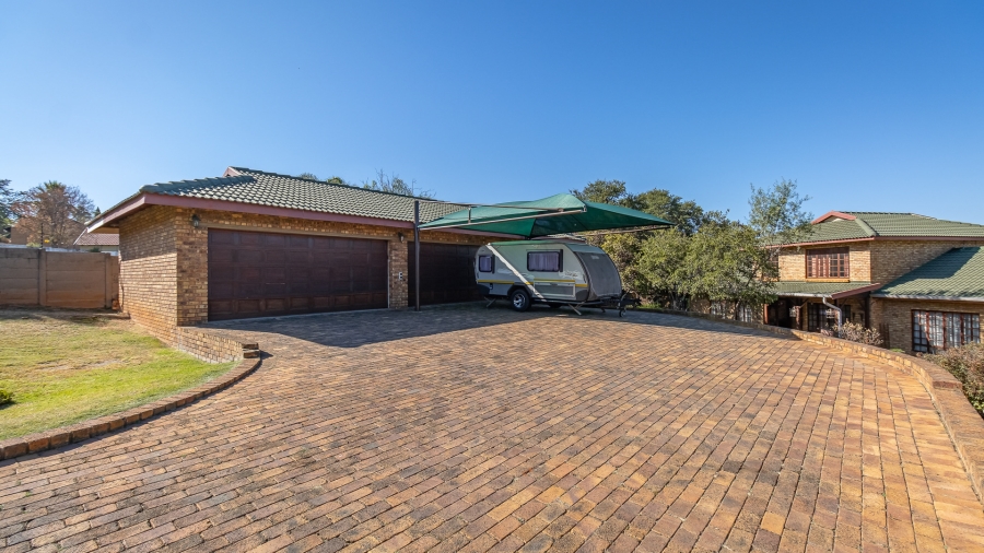 4 Bedroom Property for Sale in Jordaan Park Gauteng