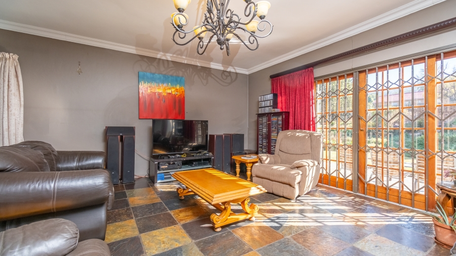 4 Bedroom Property for Sale in Jordaan Park Gauteng