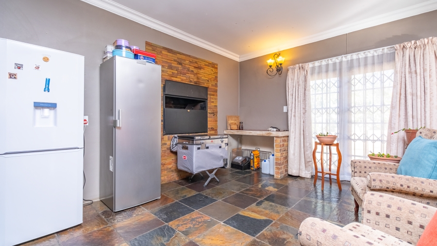 4 Bedroom Property for Sale in Jordaan Park Gauteng