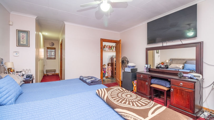 4 Bedroom Property for Sale in Jordaan Park Gauteng