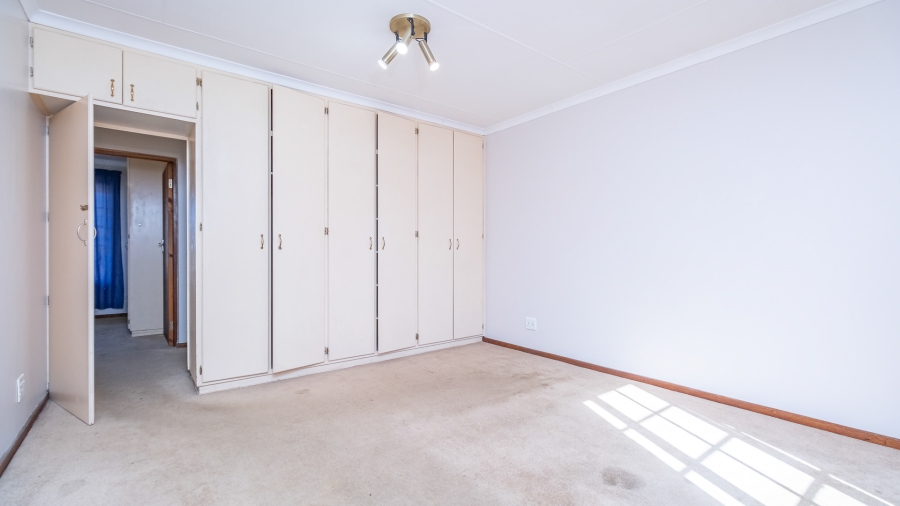 4 Bedroom Property for Sale in Jordaan Park Gauteng