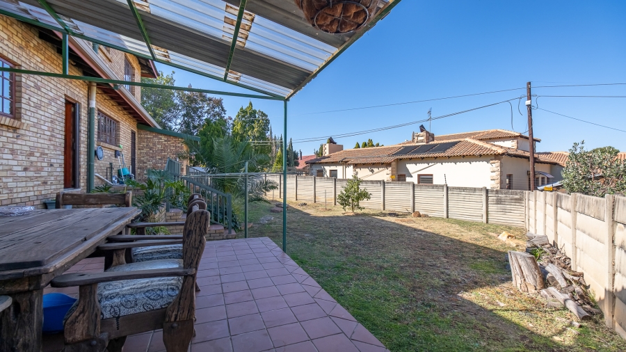 4 Bedroom Property for Sale in Jordaan Park Gauteng