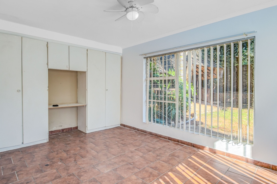 To Let 3 Bedroom Property for Rent in Rangeview Gauteng