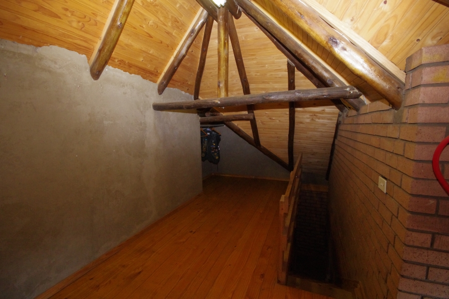 7 Bedroom Property for Sale in Sunair Park Gauteng