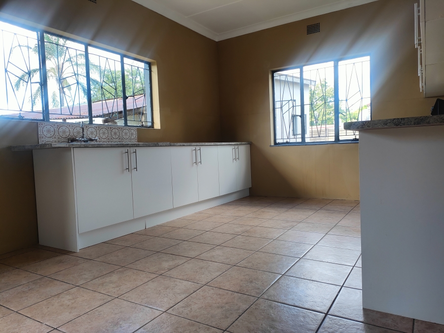 To Let 3 Bedroom Property for Rent in East Lynne Gauteng